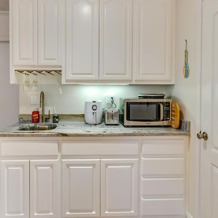Gulf Breeze Vacation Rental For 2 With Pool Access! מראה חיצוני תמונה
