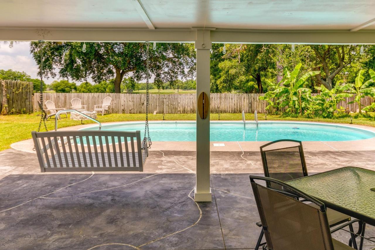 Gulf Breeze Vacation Rental For 2 With Pool Access! מראה חיצוני תמונה